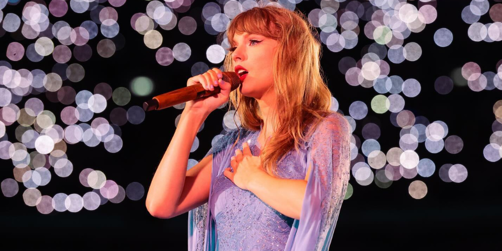Taylor Swift Becomes Youngest Woman Inducted Into Songwriters Hall of Fame